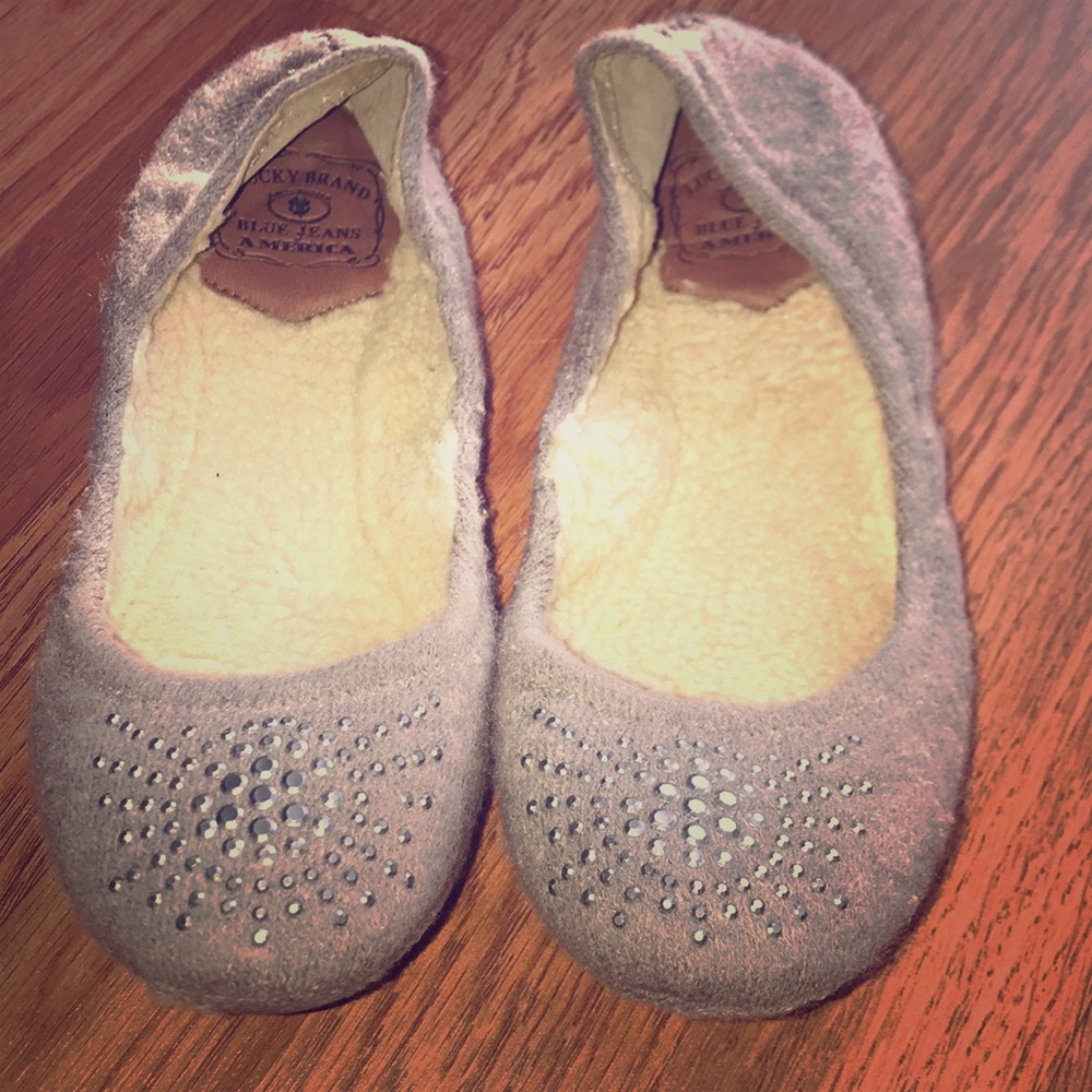 Lucky Brand Size 8.5 wood flats